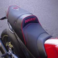 Selle réaliée par TJLSellier.com de DUCATI - MONSTER/MOSTRO