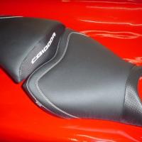 Selle réaliée par TJLSellier.com de HONDA - CB 1000 R