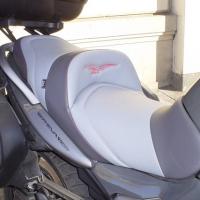 Selle réaliée par TJLSellier.com de MOTO GUZZI - Breva & Norge