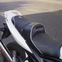 Selle réaliée par TJLSellier.com de SUZUKI - Bandit & GSX 650 et 1250