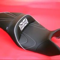 Selle réaliée par TJLSellier.com de TRIUMPH - Speed Triple