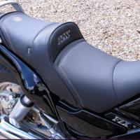 Selle réaliée par TJLSellier.com de YAMAHA - FZX / V-Max