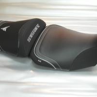 Selle réaliée par TJLSellier.com de YAMAHA - MT-09 TRACER