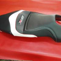 Selle réaliée par TJLSellier.com de HONDA - XADV