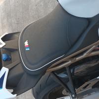 Selle réaliée par TJLSellier.com de BMW - S1000R